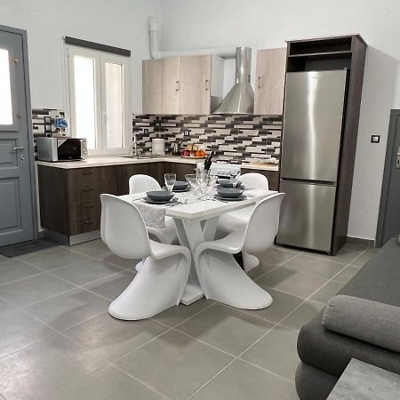 ארמופוליס Thania'S House ,4 Minutes From The Center Of Hermoulis מראה חיצוני תמונה